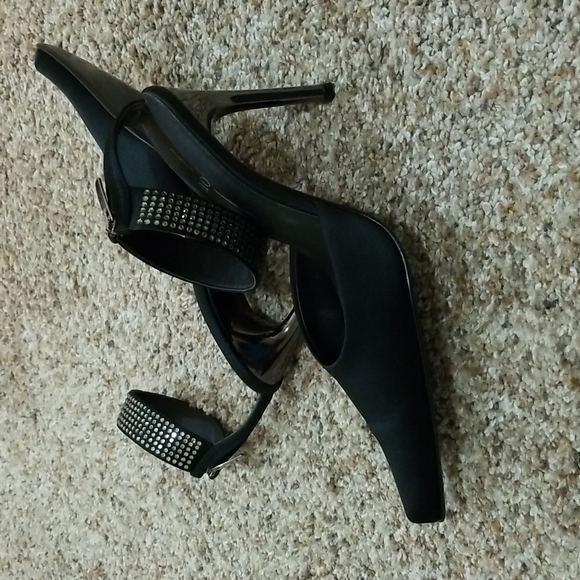 Paolo Black Satin Shoes - Picture 2 of 15